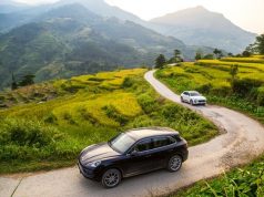 Đi du lịch bằng xe hơi tự lái: Lý thuyết về hành trình bất tận